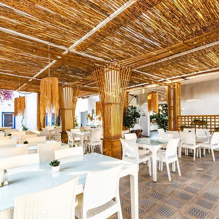 Costa Hotel