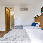 Otel Costa 3*