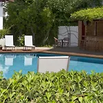 Costa Otel 3*