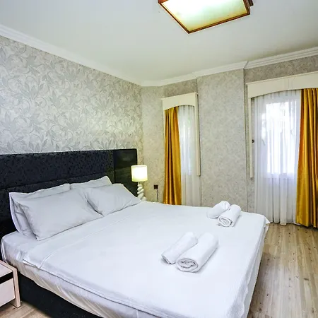 Costa Hotel 3*